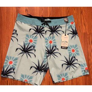 Billabong Airlite Sundays Board Shorts Mens 32 9" Floral AOP Swim Trunks NWT